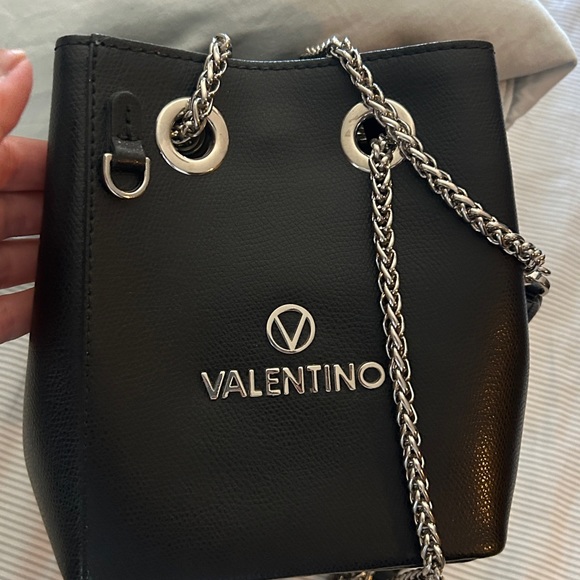 Sold - Picture 1 of 3